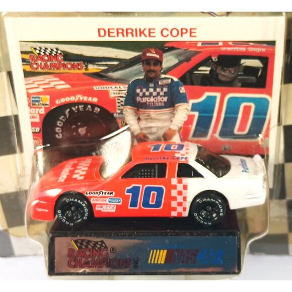 Racing Champions Racing Superstars DERRIKE COPE #10 FIGURE & CAR, See Pics/Descr - Picture 2 of 6